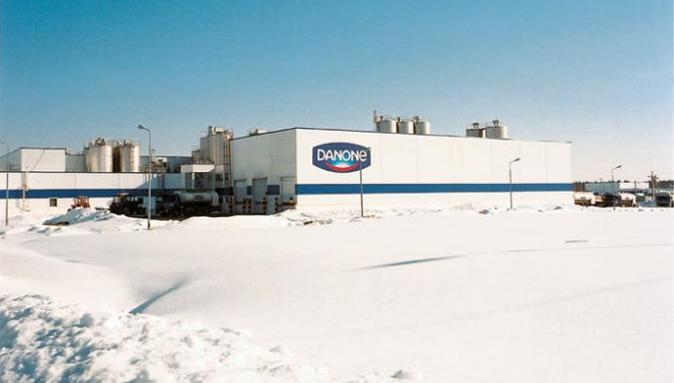 Группа компаний Danone закрывает два завода в России