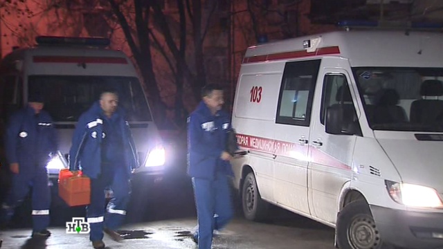 Восемь человек пострадали в опрокинувшемся в Калмыкии автобусе