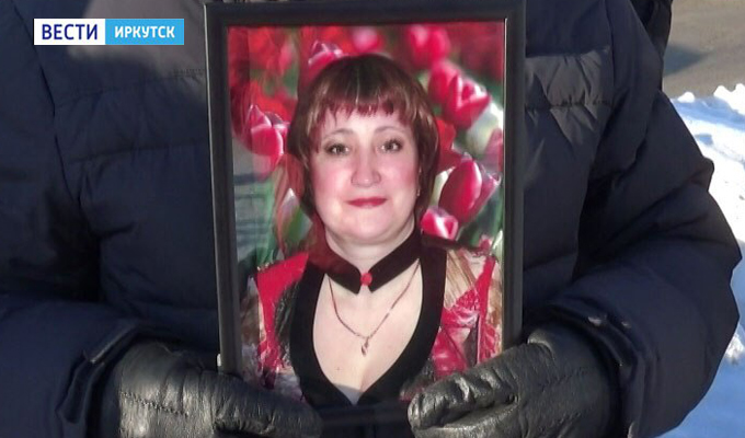 В Ангарске родственники погибшей в ДТП женщины устроили пикет