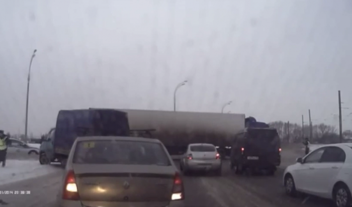 В Татарстане ГИБДД выставила «живой щит» из водителей, чтобы поймать нарушителя