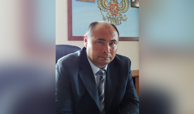 В кабинете мэра Ольхонского района Сергея Копылова проходят обыски