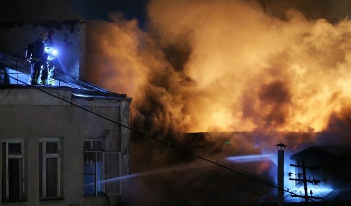 В Москве возбудили уголовное дело после пожара в цеху, где погибли 9 человек