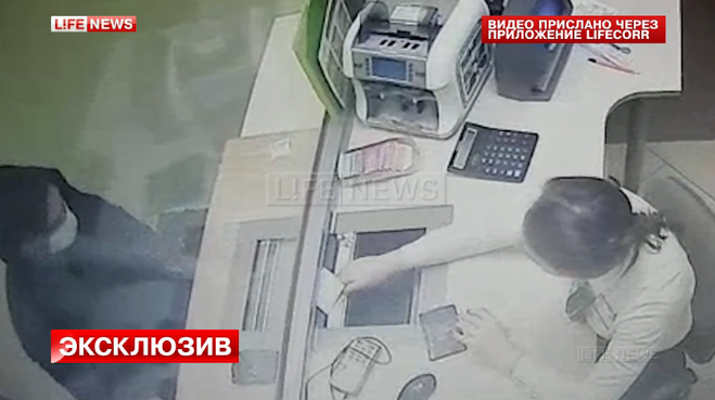 В Ростове-на-Дону неизвестные ограбили офис Сбербанка