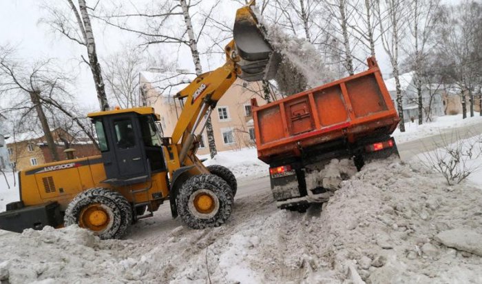 В Екатеринбурге завели уголовное дело на экскаваторщика, засыпавшего девочку снегом