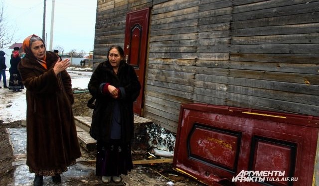 В цыганском поселке Плеханово жители устроили бунт из-за аварии на газопроводе