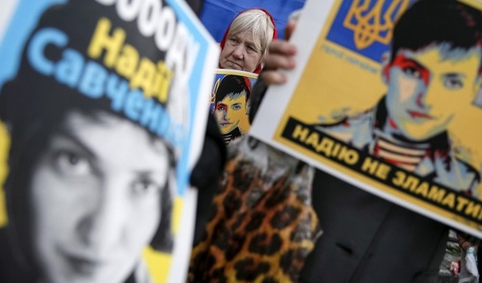 В Москве и Екатеринбурге задержали протестующих против приговора Савченко