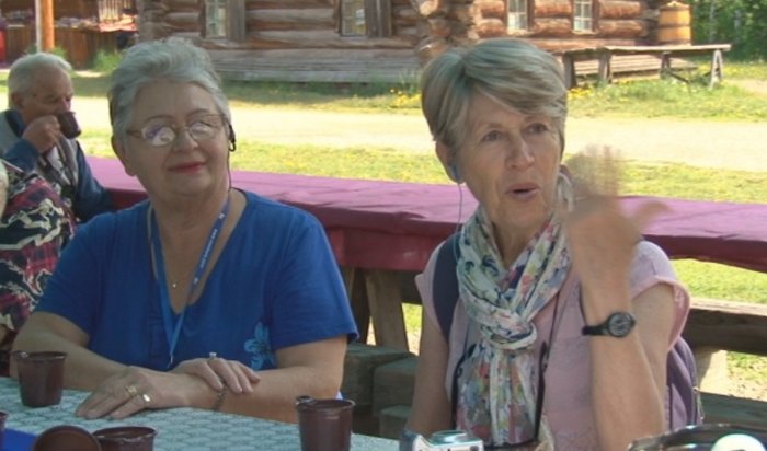 В Иркутск приехали французские пенсионеры, путешествующие по России