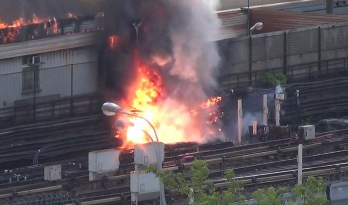 Пожар на «Выхино»: давки и очереди заблокировали шесть станций метро