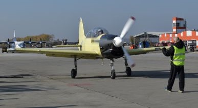 Учебно-тренировочный самолет Як-152 совершил первый полет
