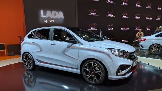 «АвтоВАЗ» начал производство спортивной версии Lada XRay