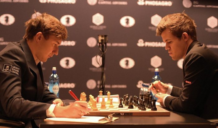 Карякин и Карлсен сыграли вничью седьмую партию подряд