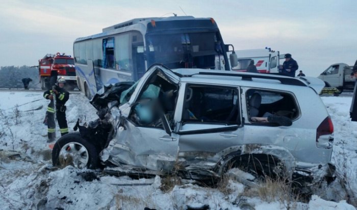 Месячная девочка, пострадавшая в ДТП в Усольском районе, госпитализирована в Ивано-Матренинскую больницу