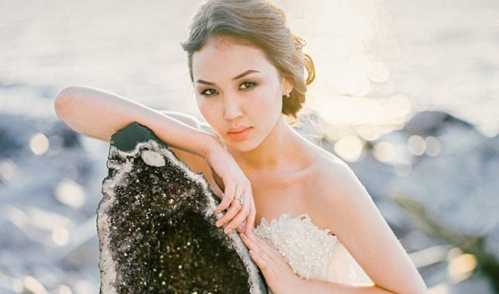 Виктория Дашиева из Бурятии взяла одну из главных номинаций на конкурсе «Краса России-2016»