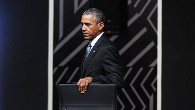 Обама связывался с Кремлем по «красному телефону» из-за хакерских атак‍