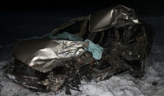 В Боханском районе в результате лобового столкновения автомобилей пострадали четыре человека