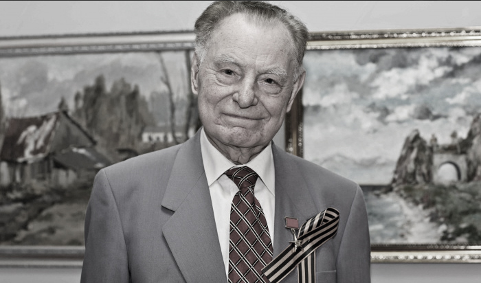 В Иркутске скончался Герой Социалистического Труда Александр Ежевский