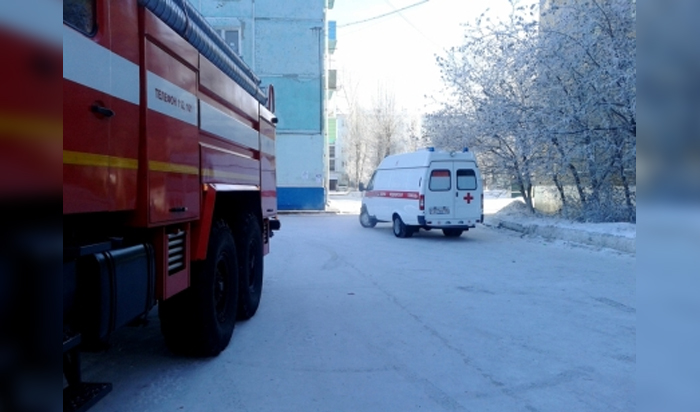 В Иркутске при пожаре в доме на улице Ярославского спасены 10 человек
