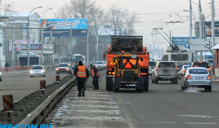 С иркутских улиц вывезли около тысячи тонн снега