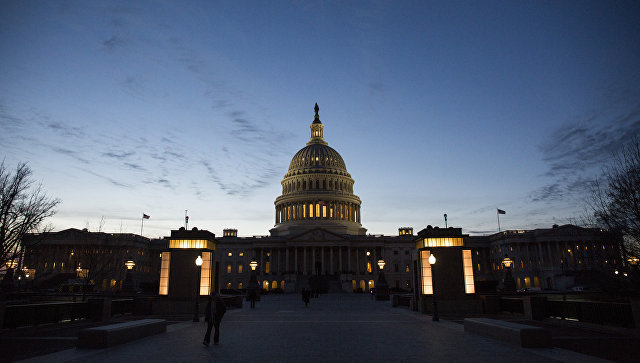 Politico: В сенате США хотят заблокировать снятие санкций с России