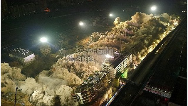 СМИ: В Китае за десять секунд взорвали 19 зданий