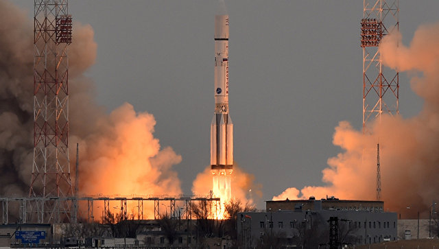 СМИ: Роскосмос отзывает все двигатели ракет-носителей «Протон-М»‍