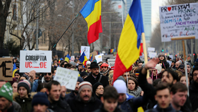 В Румынии около 600 тысяч человек требуют отставки правительства‍
