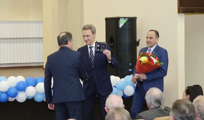 Трое ученых получили звания «Заслуженный работник науки и высшей школы Иркутской области»