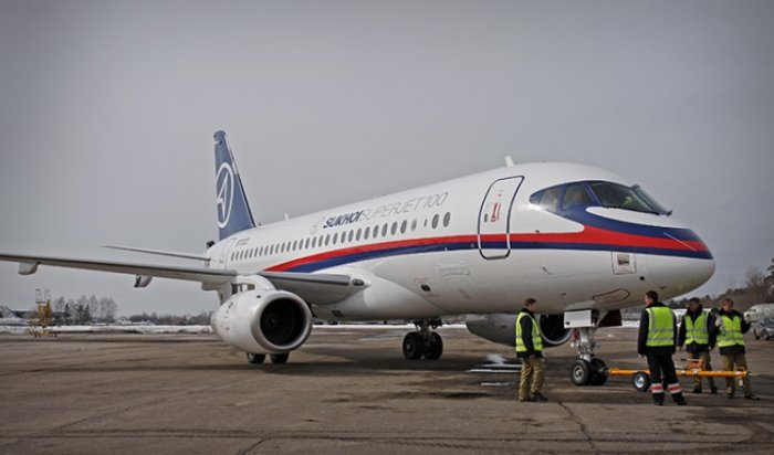 Иран намерен купить у России 12 самолетов Superjet 100‍