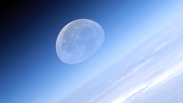 Космическим туристам предложат облететь Луну на «Союзе» в 2021 году