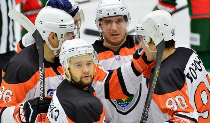 Ангарский «Ермак» обыграл «Спутник» в серии 1/8 финала плей-офф ВХЛ