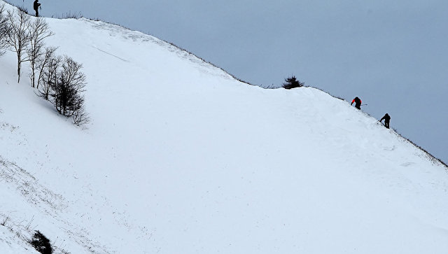 Турист из Франции погиб при сходе снежной лавины в Бурятии