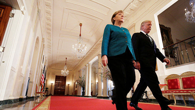 СМИ: Трамп выставил Меркель счет на $375 млрд за услуги НАТО