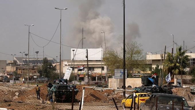 В Багдаде при взрыве грузовика со смертником погибли 17 человек