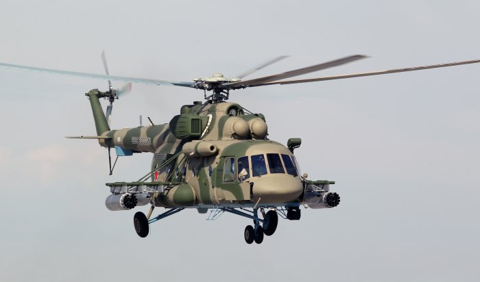 В иркутском аэропорту совершил аварийную посадку  вертолет Ми-8