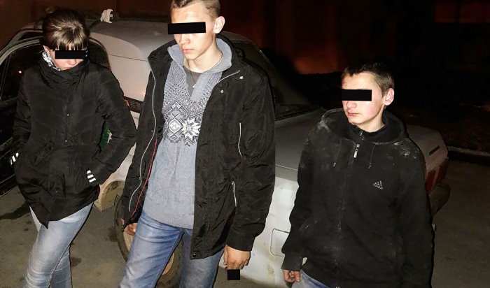 В Иркутске задержаны молодые люди, подозреваемые в серии автоугонов