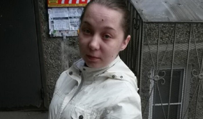 В Иркутске девушка напала с ножом на знакомого и похитила ноутбук