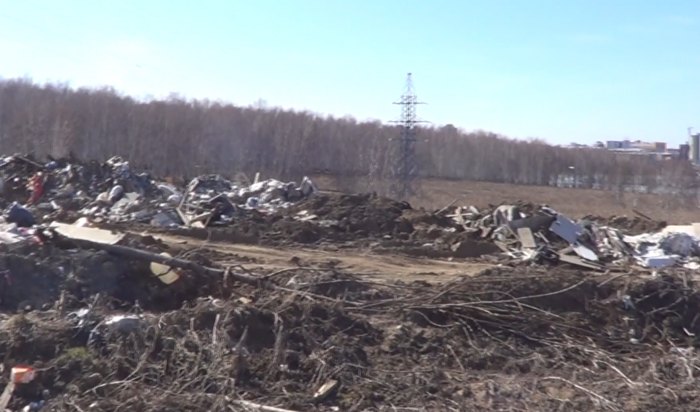 В Иркутском  районе трое мужчин пытались выгрузить строительный мусор на Байкальском тракте
