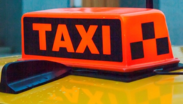 В Иркутске мошенники обманули 25-летнего таксиста