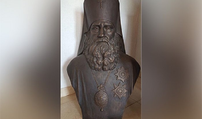 В Иркутск привезли бюст Святителя Иннокентия