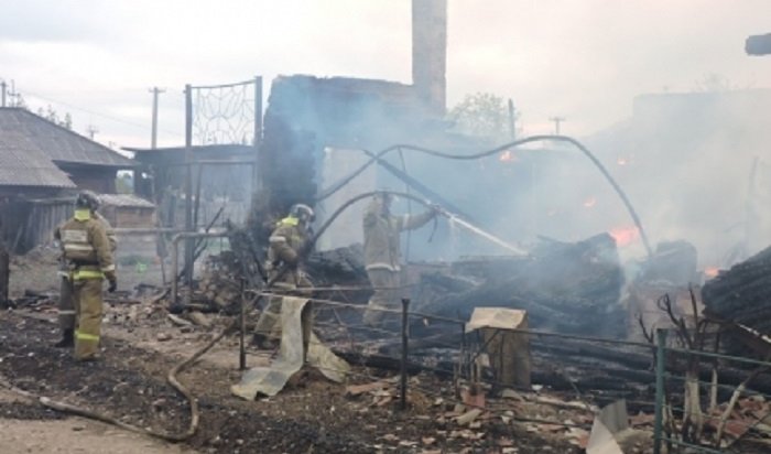 В Тайшетском районе, где сгорело более 30 домов, проводится доследственная проверка