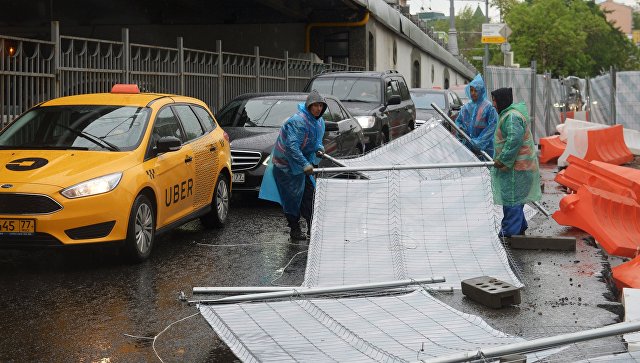 Число пострадавших при урагане в Москве достигло 168