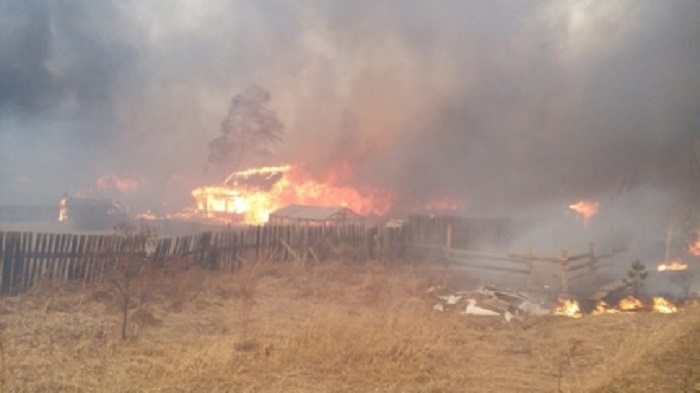 Стали известны причины крупных пожаров в Тайшетском и Чунском районах