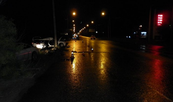 В Иркутске на улице Старокузьмихинской в ДТП погиб 26-летний водитель Subaru Legacy