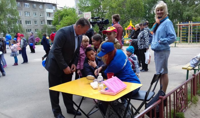 Воспитанники иркутского Дома ребенка №1 получили подарки День защиты детей
