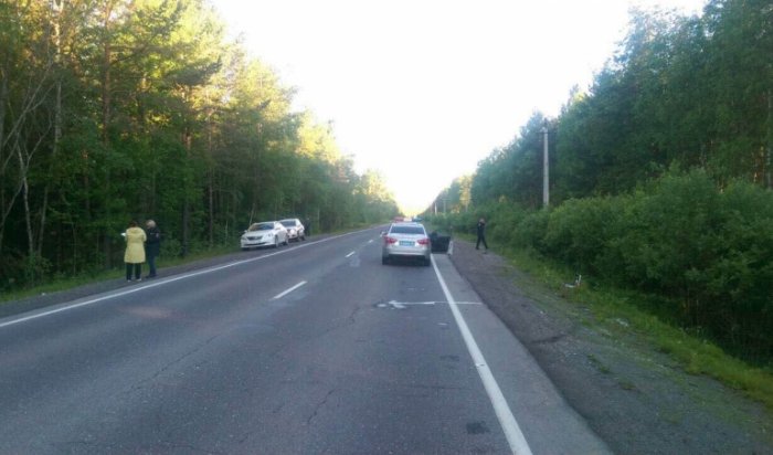 В Слюдянском районе разыскивают водителя  Toyota Ipsum, который сбил пешехода на федеральной трассе