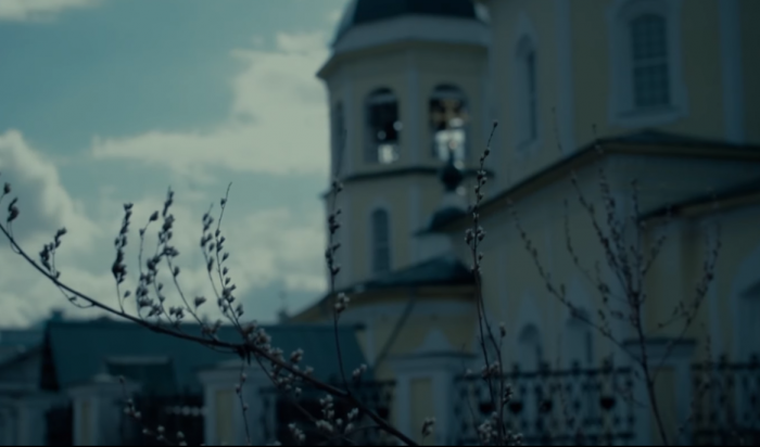 Иркутяне сняли короткометражный фильм «Как гриб» об одиночестве в городской жизни