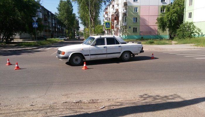 В Ангарске водитель ГАЗ сбил на пешеходном переходе 8-летнего ребенка с матерью