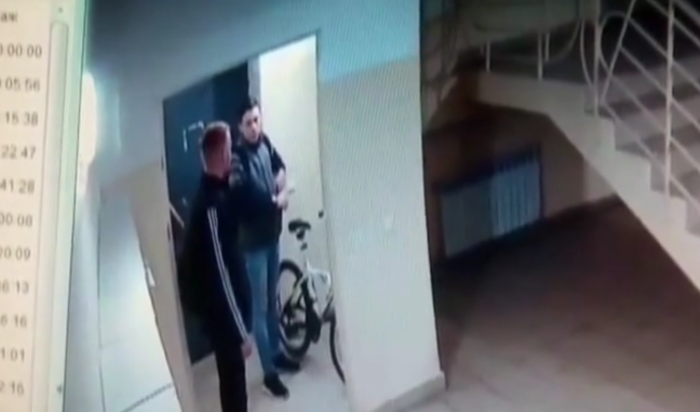 В Иркутске задержаны двое студентов за кражи велосипедов из подъездов (Видео)