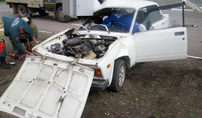 В Братске в результате крупного ДТП с участием «Жигулей» и Toyota Corona погибла женщина