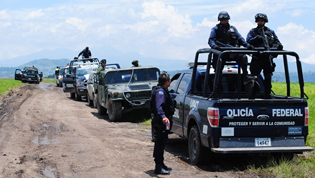 В Мексике сбежавшие от преступников полицейские получили 27 лет тюрьмы